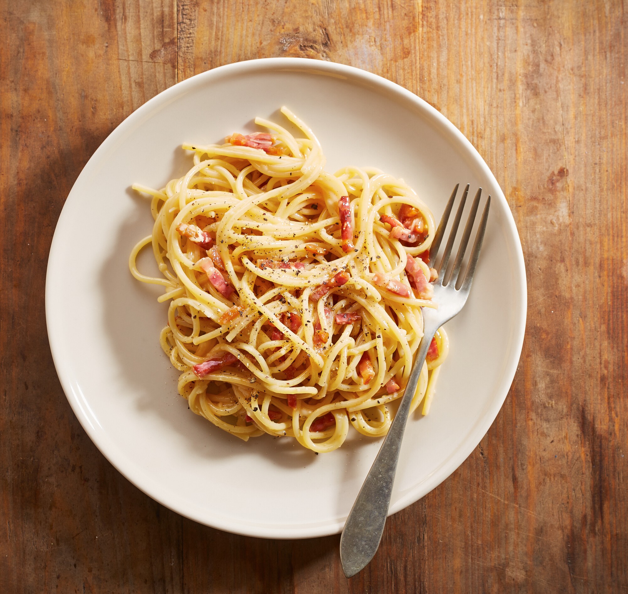 Spaghetti carbonara hoe moet het nou écht? 24Kitchen